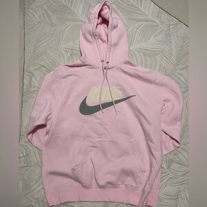 Nike Swoosh Pullover in Rose Blush